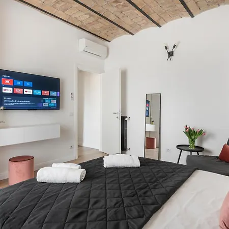 W Termini Apartman